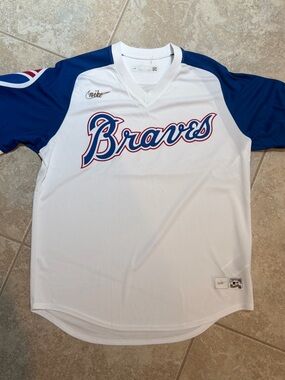 MLB Atlanta Braves Adult Nike White Cooperstown Collection Jersey Size LG NWOT